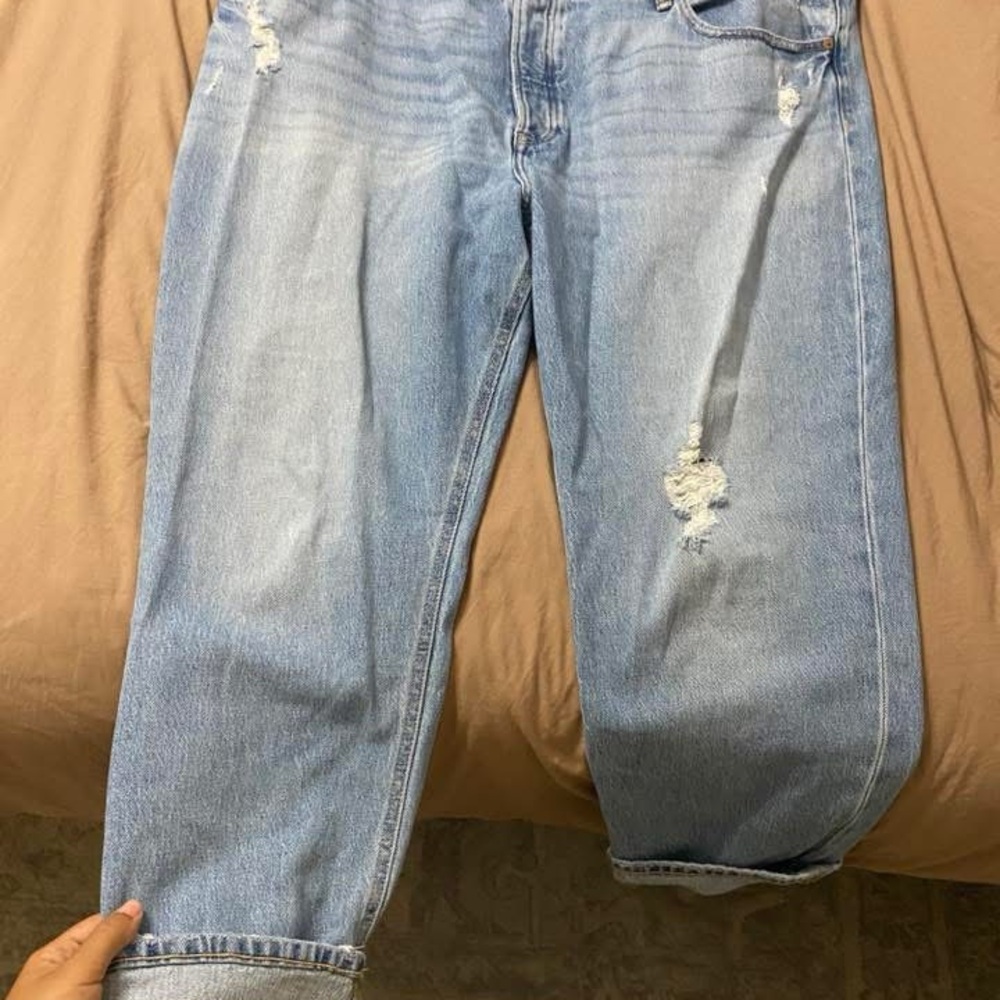 Maurices Light Blue Distressed Women Jeans